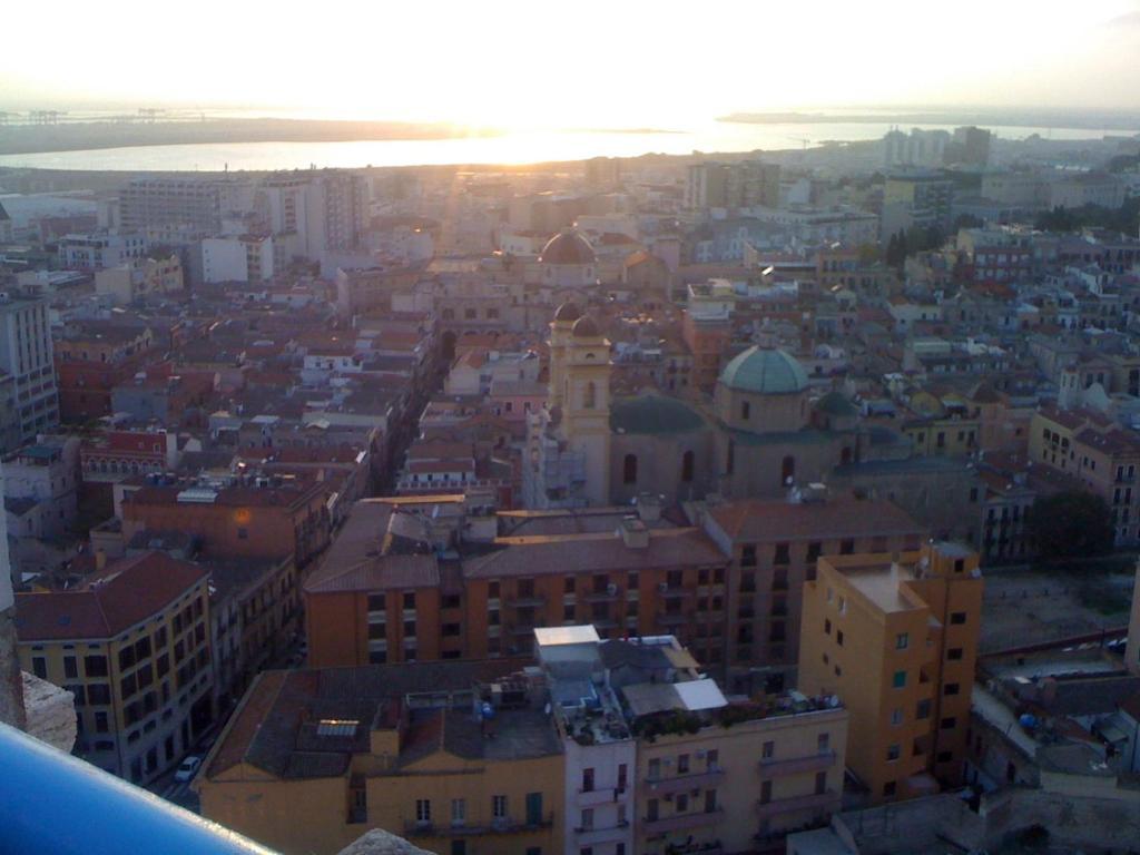 Appartamento Centro Storico Via Manno *