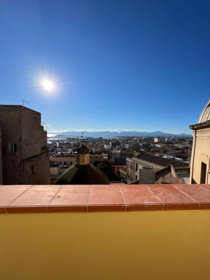 Centro Storico Via Manno Appartamento